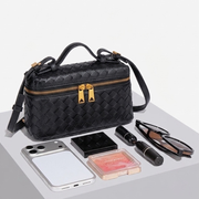 CLAIRE WOVEN BAG
